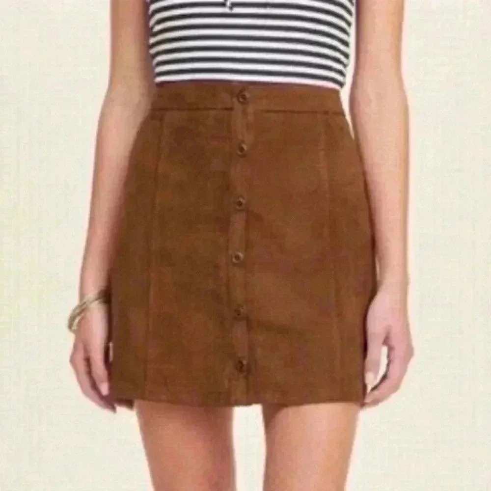 HOLLISTER | Brown faux suede button up mini skirt